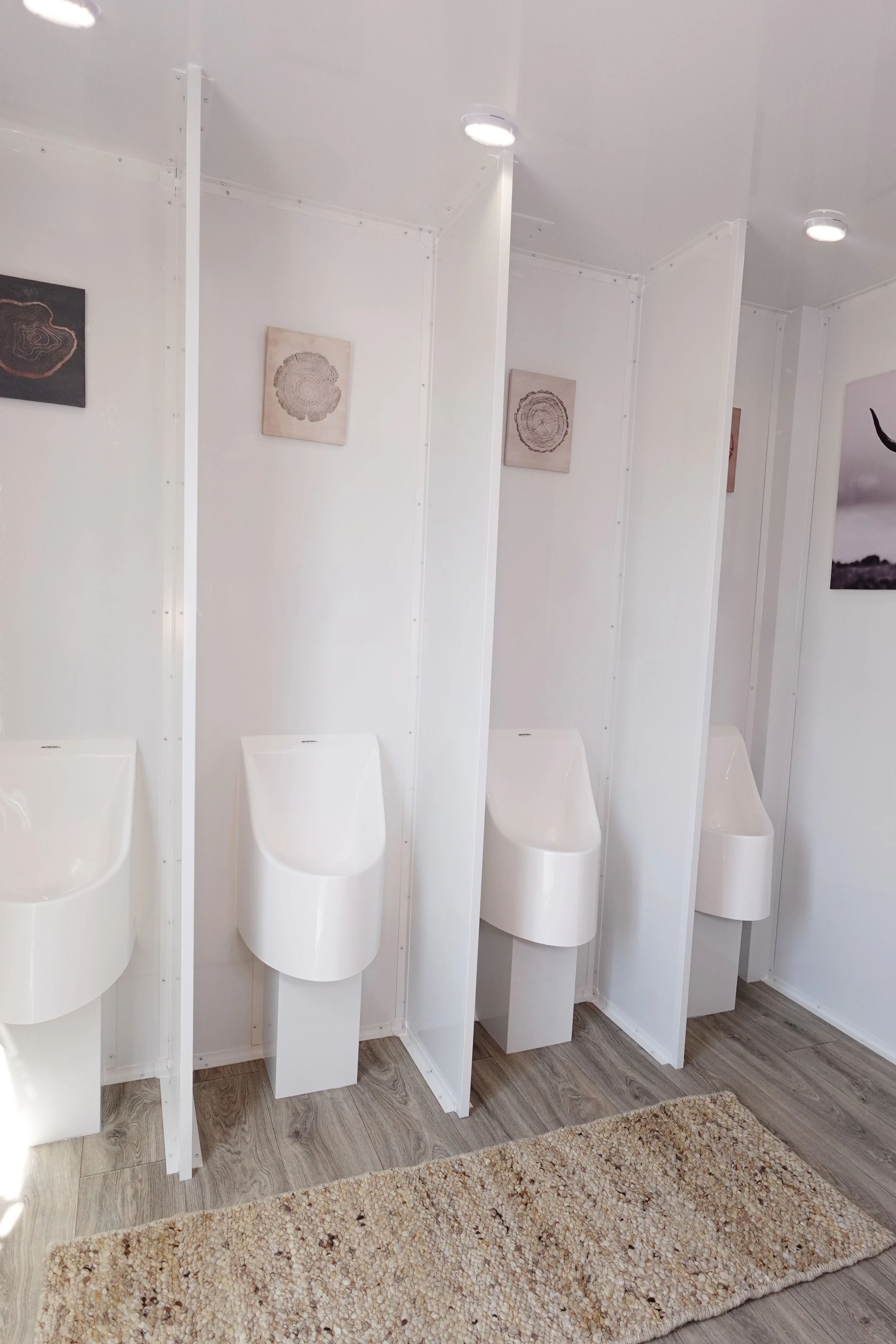 12-Stall Restroom verified view 6